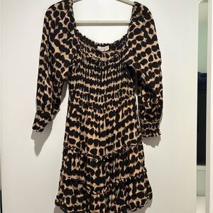 Bold Print Dress with Ruffled Hem